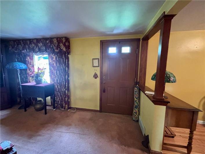 11 Worthington Ave, New Castle, PA 16105, 2 Bedrooms Bedrooms, 7 Rooms Rooms,2 BathroomsBathrooms,Residential,For Sale,Worthington Ave,1703934