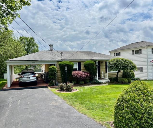 11 Worthington Ave, New Castle, PA 16105, 2 Bedrooms Bedrooms, 7 Rooms Rooms,2 BathroomsBathrooms,Residential,For Sale,Worthington Ave,1703934