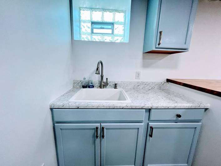 Lower Level sink