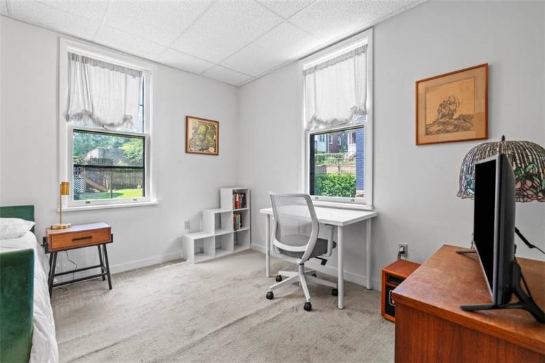 1037 Chislett Street, Pittsburgh, PA 15206, 6 Bedrooms Bedrooms, 11 Rooms Rooms,3 BathroomsBathrooms,Residential,For Sale,Chislett Street,0,1706306
