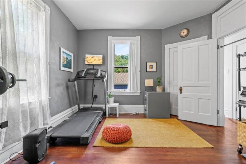 1037 Chislett Street, Pittsburgh, PA 15206, 6 Bedrooms Bedrooms, 11 Rooms Rooms,3 BathroomsBathrooms,Residential,For Sale,Chislett Street,0,1706306