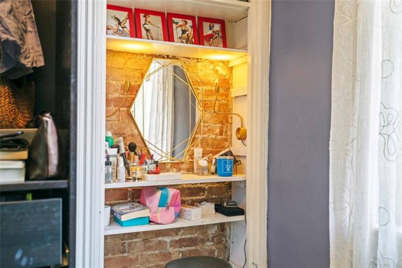 1037 Chislett Street, Pittsburgh, PA 15206, 6 Bedrooms Bedrooms, 11 Rooms Rooms,3 BathroomsBathrooms,Residential,For Sale,Chislett Street,0,1706306