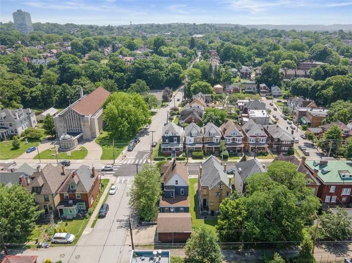1037 Chislett Street, Pittsburgh, PA 15206, 6 Bedrooms Bedrooms, 11 Rooms Rooms,3 BathroomsBathrooms,Residential,For Sale,Chislett Street,0,1706306