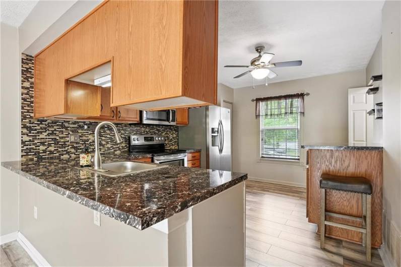 714 Carters Grove Dr, Gibsonia, PA 15044, 3 Bedrooms Bedrooms, 7 Rooms Rooms,2.1 BathroomsBathrooms,Residential,For Sale,Carters Grove Dr,1706316