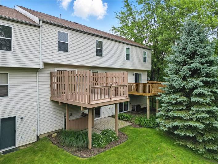 714 Carters Grove Dr, Gibsonia, PA 15044, 3 Bedrooms Bedrooms, 7 Rooms Rooms,2.1 BathroomsBathrooms,Residential,For Sale,Carters Grove Dr,1706316
