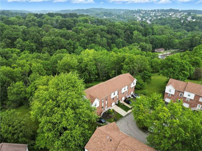 714 Carters Grove Dr, Gibsonia, PA 15044, 3 Bedrooms Bedrooms, 7 Rooms Rooms,2.1 BathroomsBathrooms,Residential,For Sale,Carters Grove Dr,1706316