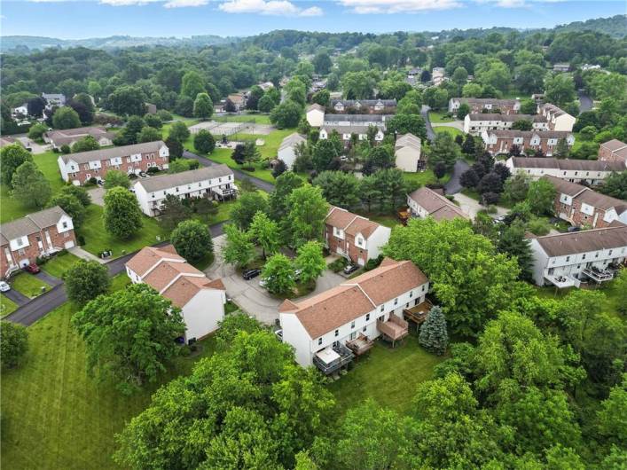 714 Carters Grove Dr, Gibsonia, PA 15044, 3 Bedrooms Bedrooms, 7 Rooms Rooms,2.1 BathroomsBathrooms,Residential,For Sale,Carters Grove Dr,1706316