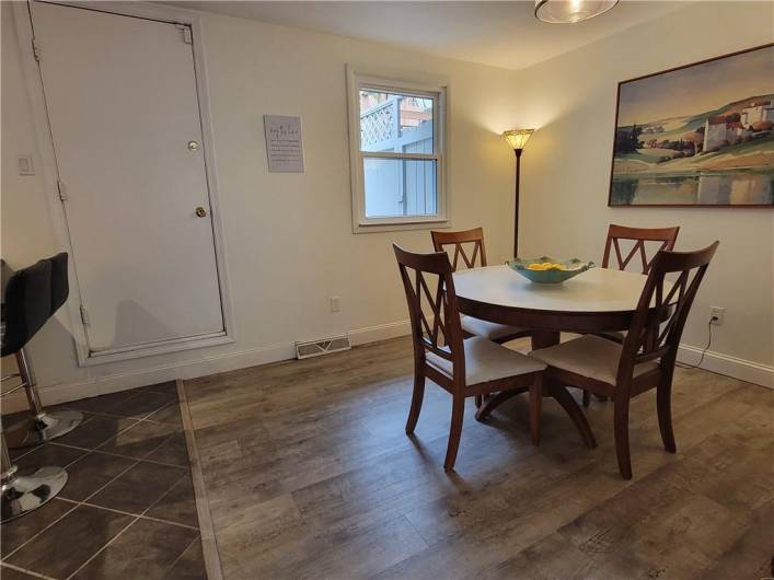 611 Broadhead Ave, Pittsburgh, PA 15205, 3 Bedrooms Bedrooms, 7 Rooms Rooms,1.1 BathroomsBathrooms,Residential,For Sale,Broadhead Ave,1706326