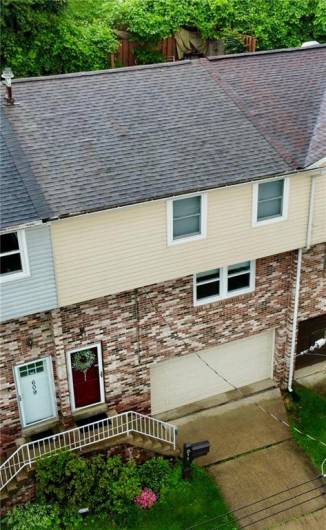 611 Broadhead Ave, Pittsburgh, PA 15205, 3 Bedrooms Bedrooms, 7 Rooms Rooms,1.1 BathroomsBathrooms,Residential,For Sale,Broadhead Ave,1706326