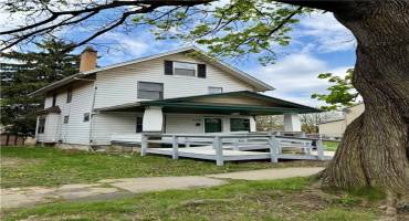 688 Oakland Ave, Sharon, PA 16146, 6 Bedrooms Bedrooms, ,2.1 BathroomsBathrooms,Lease,For Sale,Oakland Ave,1706868