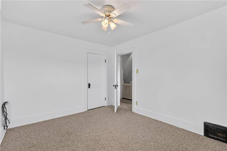 2nd Bedroom