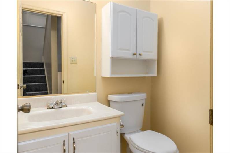 1356 Quail Run Cir, Bethel Park, PA 15102, 2 Bedrooms Bedrooms, ,1.1 BathroomsBathrooms,Residential,For Sale,Quail Run Cir,1706671
