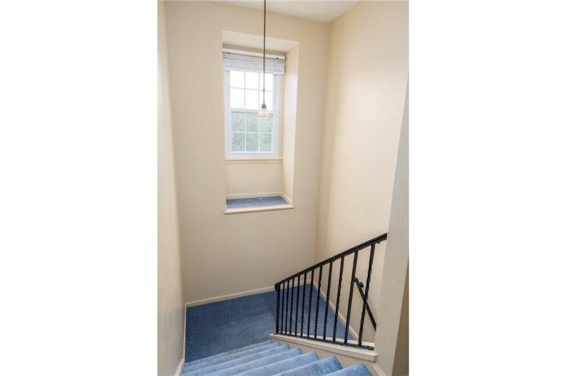 1356 Quail Run Cir, Bethel Park, PA 15102, 2 Bedrooms Bedrooms, ,1.1 BathroomsBathrooms,Residential,For Sale,Quail Run Cir,1706671