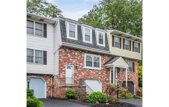 ContingentResidential 1356 Quail Run Cir, Bethel Park, PA 15102, 2 Bedrooms Bedrooms, ,1.1 BathroomsBathrooms,Residential,For Sale,Quail Run Cir,1706671