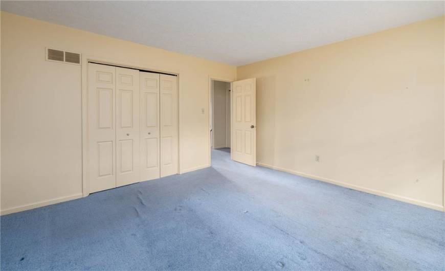 1356 Quail Run Cir, Bethel Park, PA 15102, 2 Bedrooms Bedrooms, ,1.1 BathroomsBathrooms,Residential,For Sale,Quail Run Cir,1706671