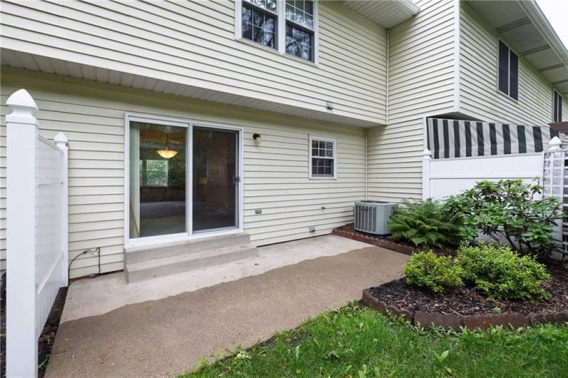 1356 Quail Run Cir, Bethel Park, PA 15102, 2 Bedrooms Bedrooms, ,1.1 BathroomsBathrooms,Residential,For Sale,Quail Run Cir,1706671