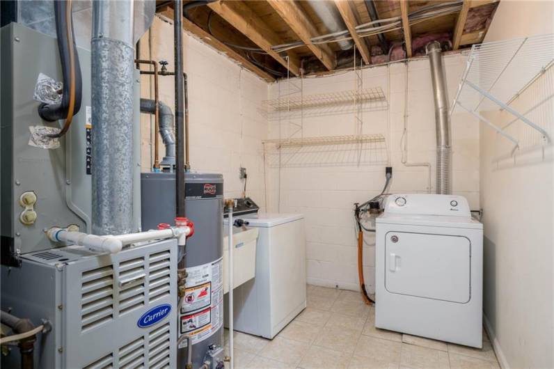 1356 Quail Run Cir, Bethel Park, PA 15102, 2 Bedrooms Bedrooms, ,1.1 BathroomsBathrooms,Residential,For Sale,Quail Run Cir,1706671