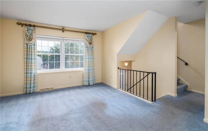 1356 Quail Run Cir, Bethel Park, PA 15102, 2 Bedrooms Bedrooms, ,1.1 BathroomsBathrooms,Residential,For Sale,Quail Run Cir,1706671