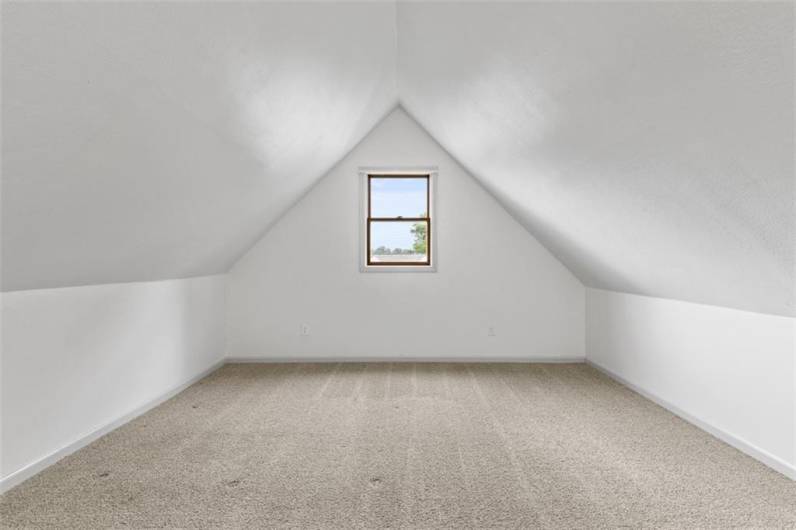 Upstairs bedroom