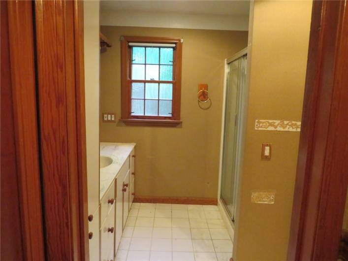 3030 Hillcrest Rd, Bethel Park, PA 15102, 3 Bedrooms Bedrooms, 9 Rooms Rooms,2.1 BathroomsBathrooms,Residential,For Sale,Hillcrest Rd,1706973