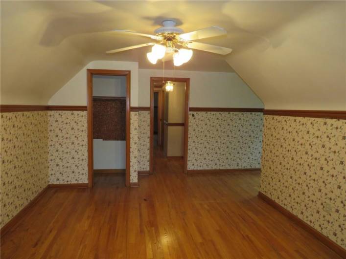 3030 Hillcrest Rd, Bethel Park, PA 15102, 3 Bedrooms Bedrooms, 9 Rooms Rooms,2.1 BathroomsBathrooms,Residential,For Sale,Hillcrest Rd,1706973
