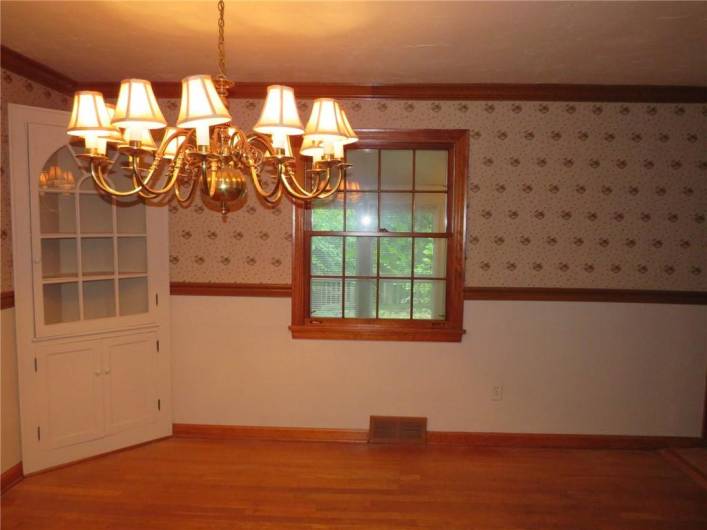 3030 Hillcrest Rd, Bethel Park, PA 15102, 3 Bedrooms Bedrooms, 9 Rooms Rooms,2.1 BathroomsBathrooms,Residential,For Sale,Hillcrest Rd,1706973