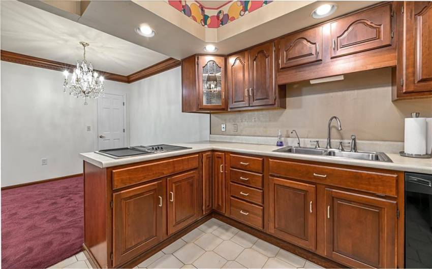 2525 Greensburg Pike, Pittsburgh, PA 15221, 3 Bedrooms Bedrooms, 7 Rooms Rooms,3.1 BathroomsBathrooms,Residential,For Sale,Greensburg Pike,0,1707048