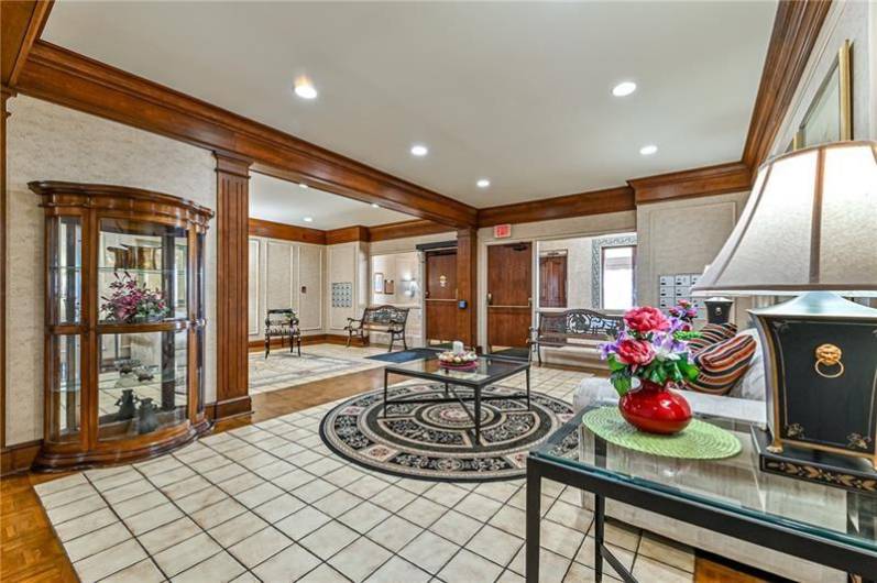 2525 Greensburg Pike, Pittsburgh, PA 15221, 3 Bedrooms Bedrooms, 7 Rooms Rooms,3.1 BathroomsBathrooms,Residential,For Sale,Greensburg Pike,0,1707048