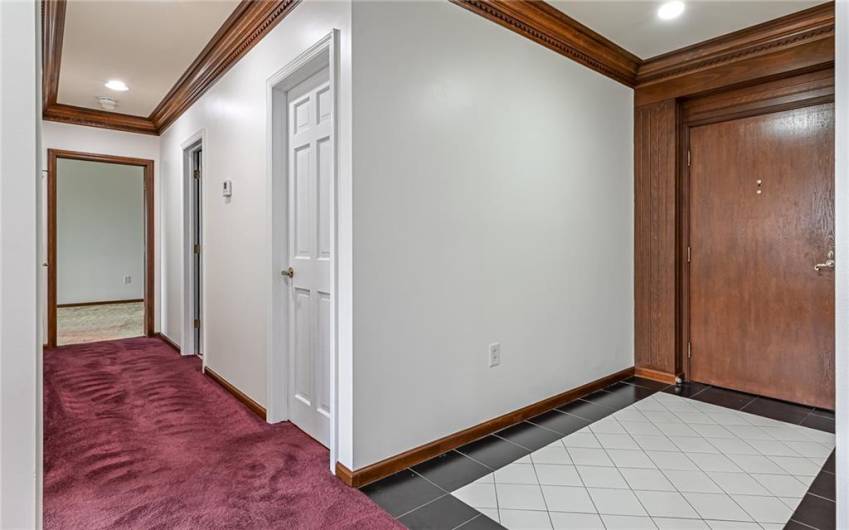 2525 Greensburg Pike, Pittsburgh, PA 15221, 3 Bedrooms Bedrooms, 7 Rooms Rooms,3.1 BathroomsBathrooms,Residential,For Sale,Greensburg Pike,0,1707048