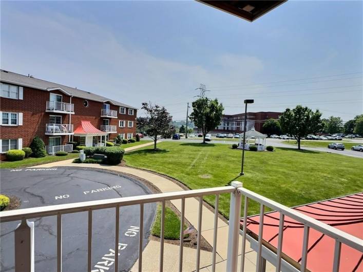 830 Main St, Washington, PA 15301, 2 Bedrooms Bedrooms, 8 Rooms Rooms,2 BathroomsBathrooms,Residential,For Sale,Main St,1707216