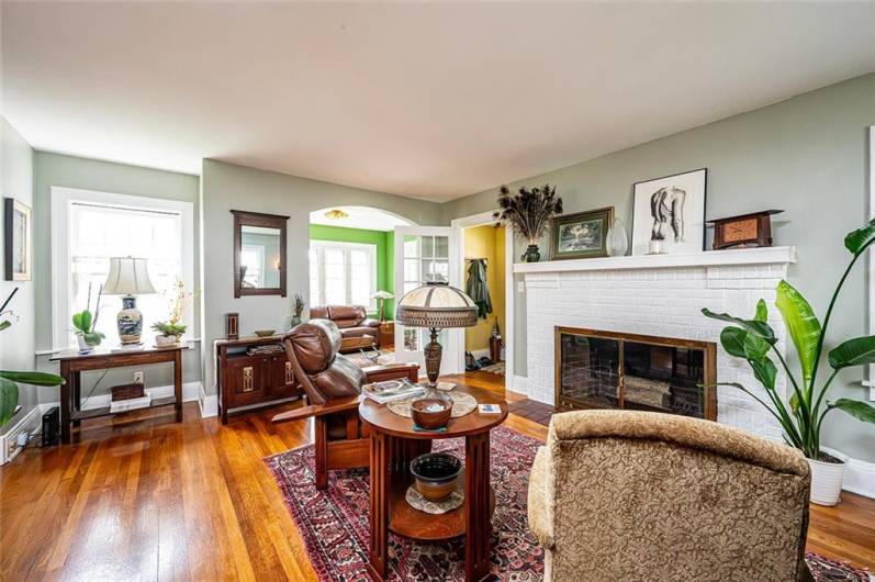 LIVING ROOM - VIEW FROM THE STAIRS