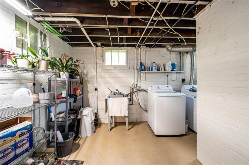 LAUNDRY AREA - LOWER LEVEL.