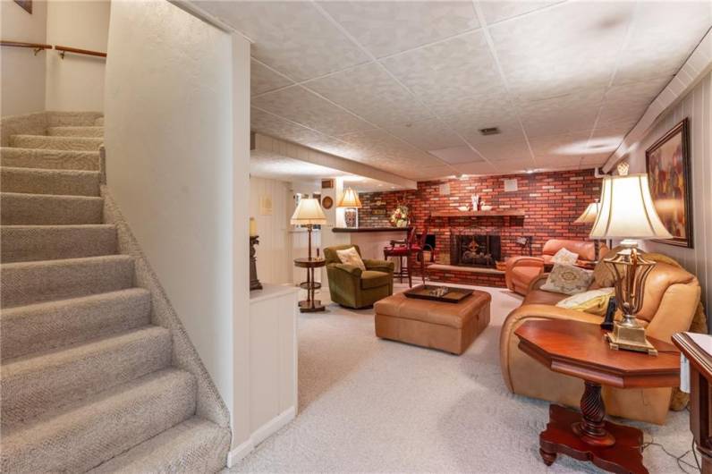Let’s go downstairs to family fun areas