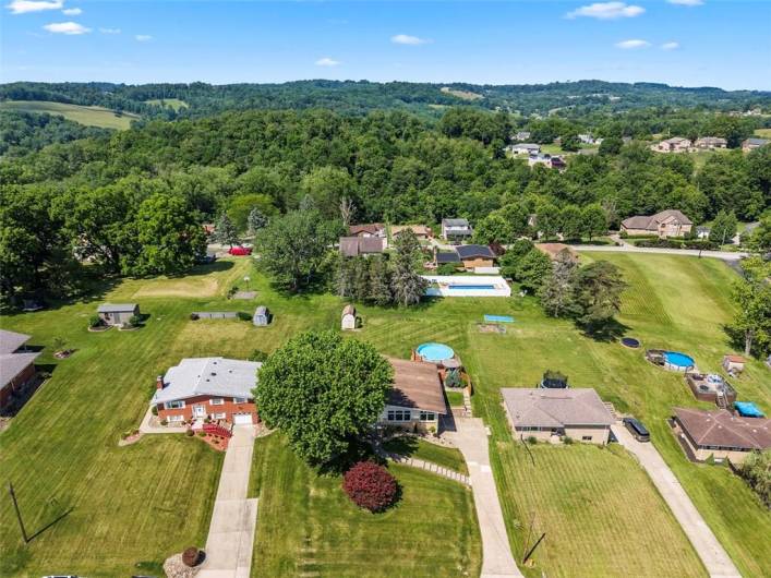 367 Crescent Drive, Washington, PA 15301, 4 Bedrooms Bedrooms, 11 Rooms Rooms,3 BathroomsBathrooms,Residential,For Sale,Crescent Drive,1707377