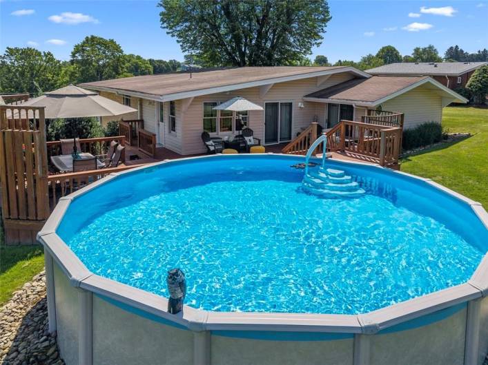 367 Crescent Drive, Washington, PA 15301, 4 Bedrooms Bedrooms, 11 Rooms Rooms,3 BathroomsBathrooms,Residential,For Sale,Crescent Drive,1707377