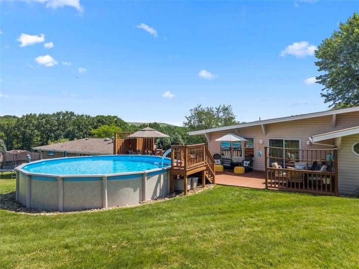 367 Crescent Drive, Washington, PA 15301, 4 Bedrooms Bedrooms, 11 Rooms Rooms,3 BathroomsBathrooms,Residential,For Sale,Crescent Drive,1707377