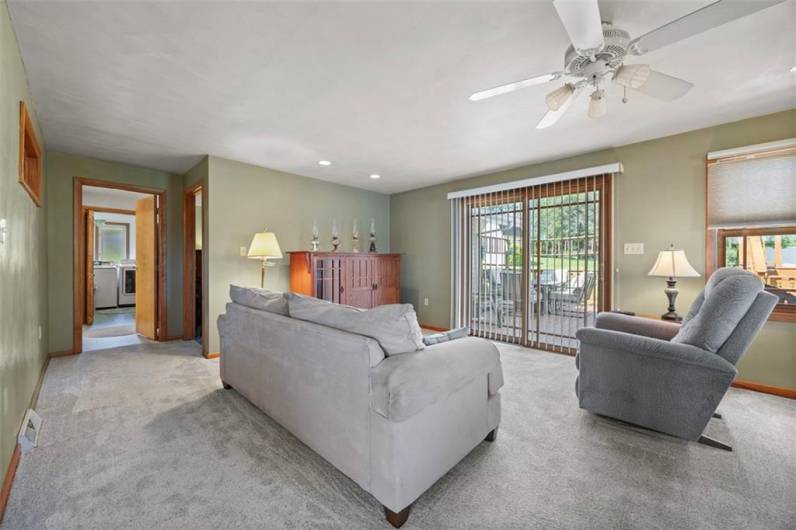 367 Crescent Drive, Washington, PA 15301, 4 Bedrooms Bedrooms, 11 Rooms Rooms,3 BathroomsBathrooms,Residential,For Sale,Crescent Drive,1707377