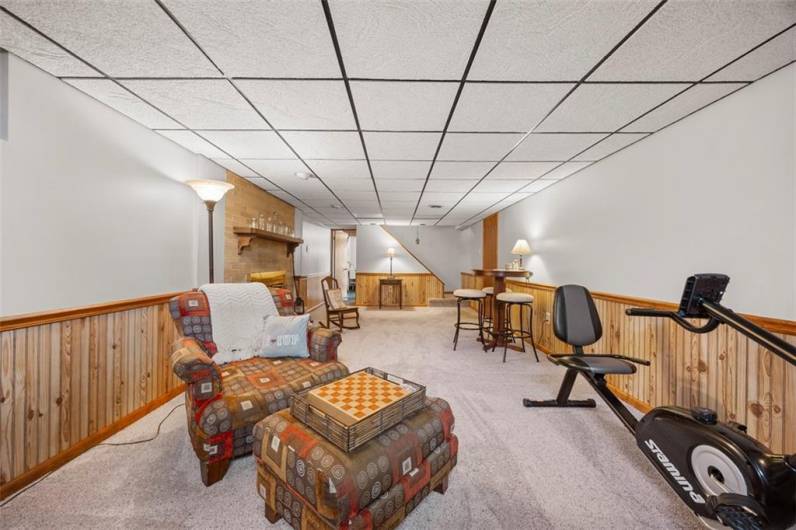 367 Crescent Drive, Washington, PA 15301, 4 Bedrooms Bedrooms, 11 Rooms Rooms,3 BathroomsBathrooms,Residential,For Sale,Crescent Drive,1707377