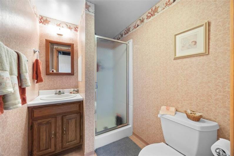 367 Crescent Drive, Washington, PA 15301, 4 Bedrooms Bedrooms, 11 Rooms Rooms,3 BathroomsBathrooms,Residential,For Sale,Crescent Drive,1707377