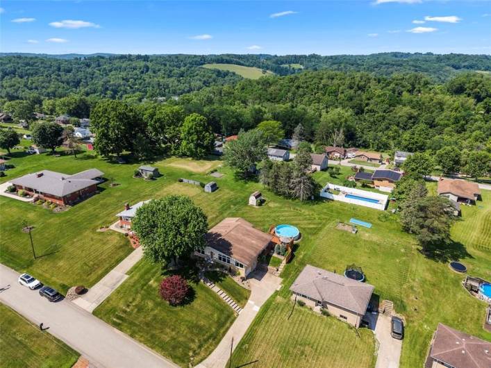 367 Crescent Drive, Washington, PA 15301, 4 Bedrooms Bedrooms, 11 Rooms Rooms,3 BathroomsBathrooms,Residential,For Sale,Crescent Drive,1707377