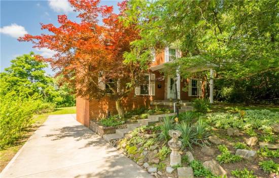 ActiveResidential 5934 Barnes Ave, Bethel Park, PA 15102, 5 Bedrooms Bedrooms, 9 Rooms Rooms,2.1 BathroomsBathrooms,Residential,For Sale,Barnes Ave,1707402