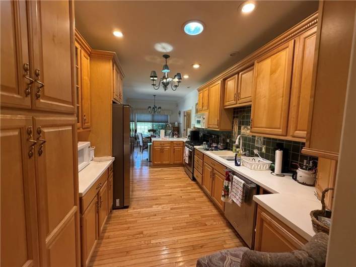 230 Crago Avenue, Waynesburg, PA 15370, 5 Bedrooms Bedrooms, 13 Rooms Rooms,4 BathroomsBathrooms,Residential,For Sale,Crago Avenue,0,1707514