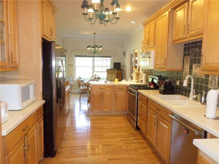 230 Crago Avenue, Waynesburg, PA 15370, 5 Bedrooms Bedrooms, 13 Rooms Rooms,4 BathroomsBathrooms,Residential,For Sale,Crago Avenue,0,1707514