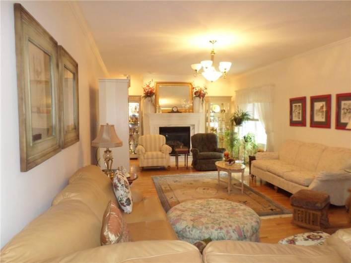 230 Crago Avenue, Waynesburg, PA 15370, 5 Bedrooms Bedrooms, 13 Rooms Rooms,4 BathroomsBathrooms,Residential,For Sale,Crago Avenue,0,1707514