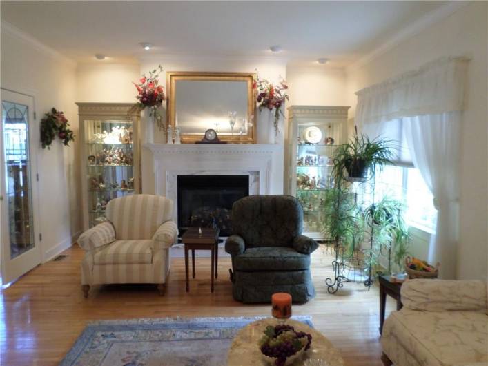 230 Crago Avenue, Waynesburg, PA 15370, 5 Bedrooms Bedrooms, 13 Rooms Rooms,4 BathroomsBathrooms,Residential,For Sale,Crago Avenue,0,1707514