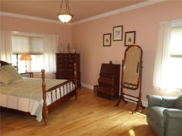 230 Crago Avenue, Waynesburg, PA 15370, 5 Bedrooms Bedrooms, 13 Rooms Rooms,4 BathroomsBathrooms,Residential,For Sale,Crago Avenue,0,1707514