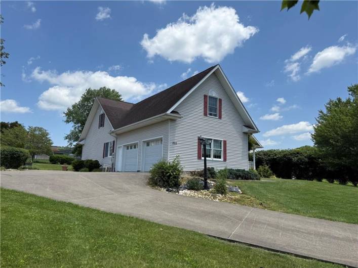 230 Crago Avenue, Waynesburg, PA 15370, 5 Bedrooms Bedrooms, 13 Rooms Rooms,4 BathroomsBathrooms,Residential,For Sale,Crago Avenue,0,1707514