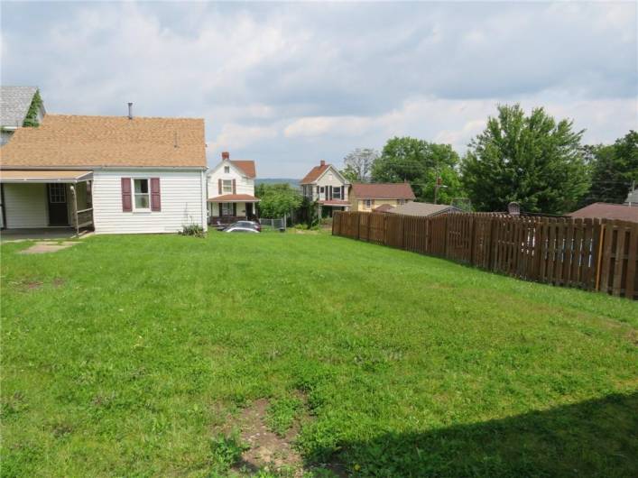 666 Ewing St, Washington, PA 15301, 3 Bedrooms Bedrooms, 5 Rooms Rooms,1 BathroomBathrooms,Residential,For Sale,Ewing St,1707571