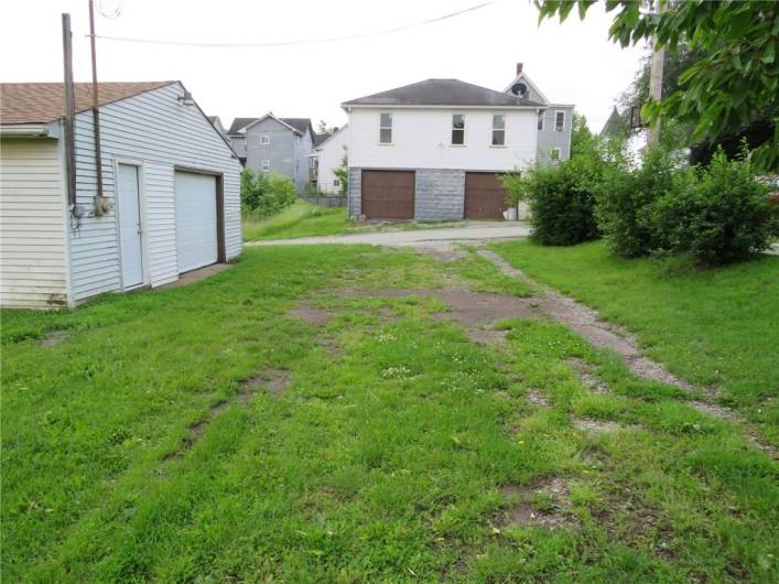 666 Ewing St, Washington, PA 15301, 3 Bedrooms Bedrooms, 5 Rooms Rooms,1 BathroomBathrooms,Residential,For Sale,Ewing St,1707571