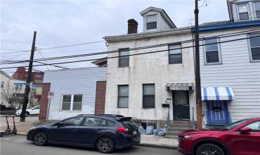 4203 Main St, Pittsburgh, PA 15224, 2 Bedrooms Bedrooms, ,1 BathroomBathrooms,Lease,For Sale,Main St,1707604